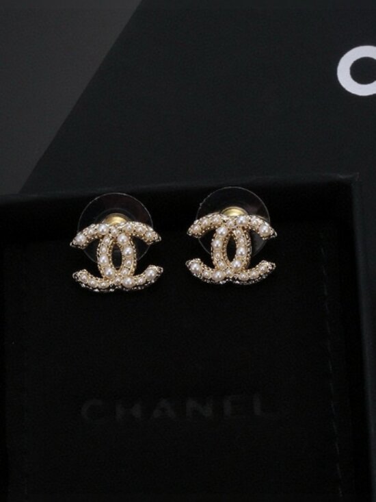 Chanel earrings - Picture 5 of 6